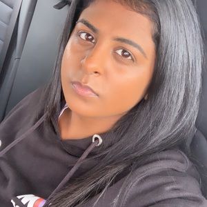 Meet your Posher, Caitlyn